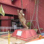 7-Eleven - 横綱　曙 銅像