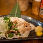 豚小家 - 2020.8 りんげる刺し（480円）