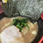 横濱家系ラーメン 勝鬨家 - 
