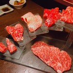 Sumibi Wagyuuyakiniku Jirouya - 