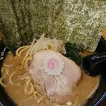 横浜ラーメン てっぺん家 - 