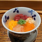 肉割烹 上 - 丼もの