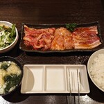 焼肉菜包 朴然 - 焼肉Aランチ