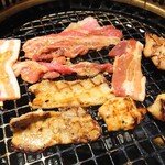 Yakiniku Saihou Bokuzen - 焼き焼き♪