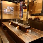 Robatayaki Jindaiko - テーブル席　アクリル板設置で広々とご利用できます