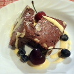 シラノ・ド・ベルジュラック - 胡桃のプラリネとショコラのテリーヌ 525円