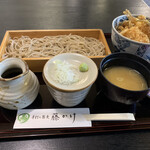 藤かけ - ランチ　イカとキスの天丼とお蕎麦セット　1,050円