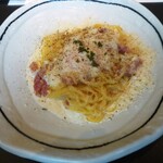 37 PASTA - たっぷりチーズと糸島自然卵のカルボナーラ