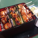 やきとりもず - やきとり重 800円(税込)
