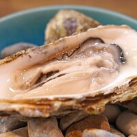 レ・ピコロ - 岩手県広田湾産 生牡蠣　エシャロットヴィネガー