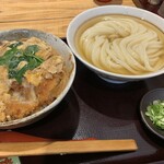 純愛うどん なでしこ - カツ丼セット（￥1058）