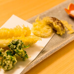肉割烹 赤坂喰心 - 天麩羅盛り合せ