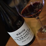 ワインバー バッカス - ベティッグ　ロス・パリエンテス　ヴィーノ・デ・ヴィニエド　ピノ・ノワール（ボトル５，１００円）２０２０年８月