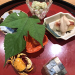 日本料理 太月 - ランチコース１６５００円。八寸。盛り付けも鮮やかな八寸は、五味のバランスも良く、野菜もふんだんに使われ、とても美味しくいただきました（╹◡╹）（╹◡╹）