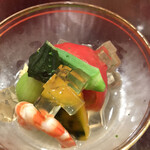 日本料理 太月 - ランチコース１６５００円。冷やし鉢。出汁が良いので、こういう品も、とても良く感じられます（╹◡╹）（╹◡╹）。具も豪華です(^｡^)