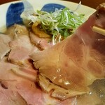 鶏 牛骨 鯛と貝類の旨味が 凝縮された清湯スープ By Debu Ingodebunables De Tapun さんくるげ 神俣 ラーメン 食べログ