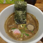 煮干し中華そば 一剣 - 濃厚な煮干し汁