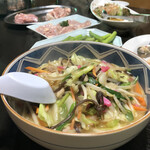 ドライブイン鳥 - 