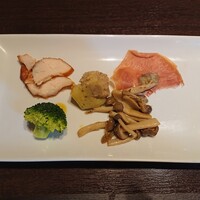 オステリア ミオ・バール - 