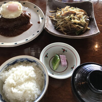 横浜瀬里奈 ステーキドーム - 