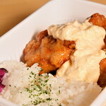すずきのからあげ - 料理写真:チキン南蛮弁当