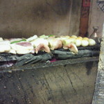 吾妻家 - 色々焼き中