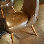 タロ コーヒー - 内観 - イス