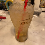 ピッツェリア ブラチェリア チェザリ - ドリンクはジンジャエール