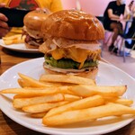 BURGER&MILKSHAKE CRANE - エッグチーズバーガー