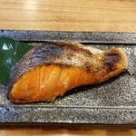 烤红鲑鱼