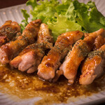 Toranomon BAR Shinkai - 鶏もも肉のアンチョビバター