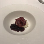 ル・ジャンティオム - 1皿目のデザート