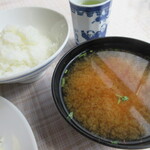 Kappou Inachou - 味噌汁、ご飯