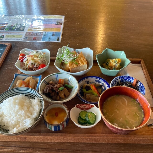 Caziカフェ カジカフェ 箕面 魚介料理 海鮮料理 食べログ