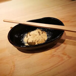 味ひろ - こうやって出てきたのですが葛を使った本物の蕨餅