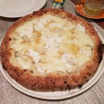 ボッテガ ニック - ４種のチーズのピザ