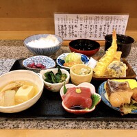 手料理 右近 - おべんとう 1000円