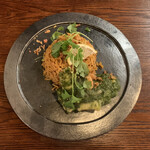 モダンスパイス 虹の仏 - 阿波尾鶏のカンチャランカ　チキンコシャのビリヤニ