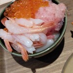 ベッセルホテルカンパーナ ススキノ - 海鮮丼