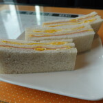 和喜 - 焼きたて玉子焼きのサンドでした♪