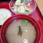 Sumibiyaki Butadon Kashiwaya - 味噌汁　旨っ！