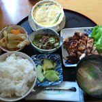 味工房 藍花 - 日替わり定食（８００円）。