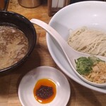 Hakata Ippuudou - 博多細つけ麺、玄米黒酢仕立て790円