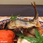 御料理 寺沢 - 天竜川の活け鮎塩焼