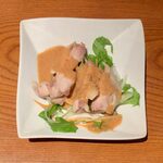 Wantsuchi - 麻婆豆腐定食（小棒々鶏） ¥950 の小棒々鶏