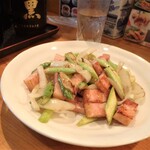 くつろぎ亭ひこべえ  - アスパラベーコン