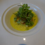 レストラン ラ・フロレゾン・ドゥ・タケウチ - ～LA BAR DE MER～海老の香るクルートを纏った愛知県産スズキのア・ラ・プランチャ マルセイユ風ブイヤベースのイマージュ