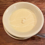 ステーキハウスB&M - コーンスープ