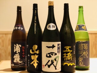 Yakitori Dainingu Torikazoku - 期間限定・数量限定で入手困難プレミアム酒～季節限定などの日本酒を取り揃えております！