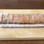 ひさご寿し - ビワマスの棒寿し